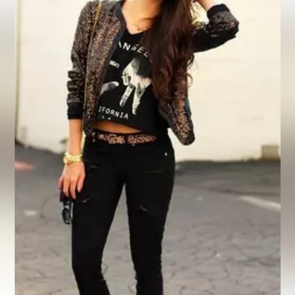 Michael Kors calf hair and gold brand new belt. - Picture 9 of 15